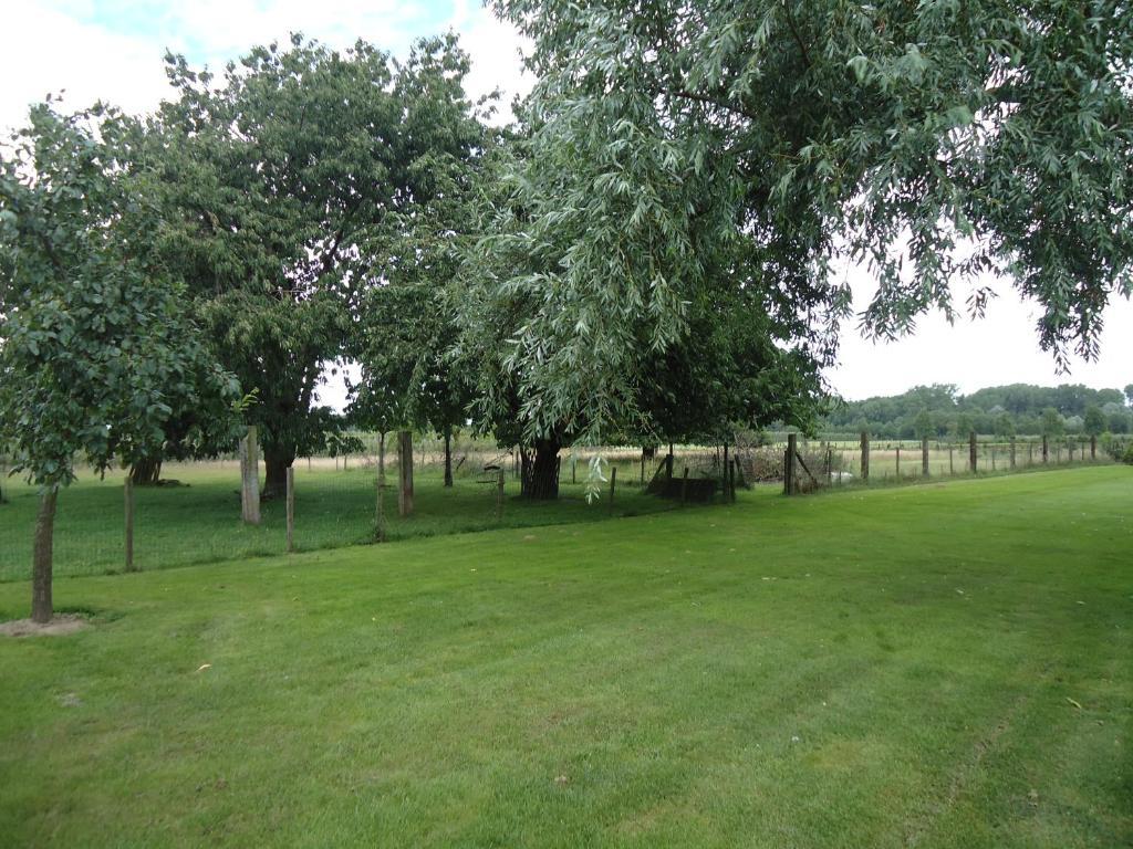 B&B Rose Court Beek  Екстериор снимка