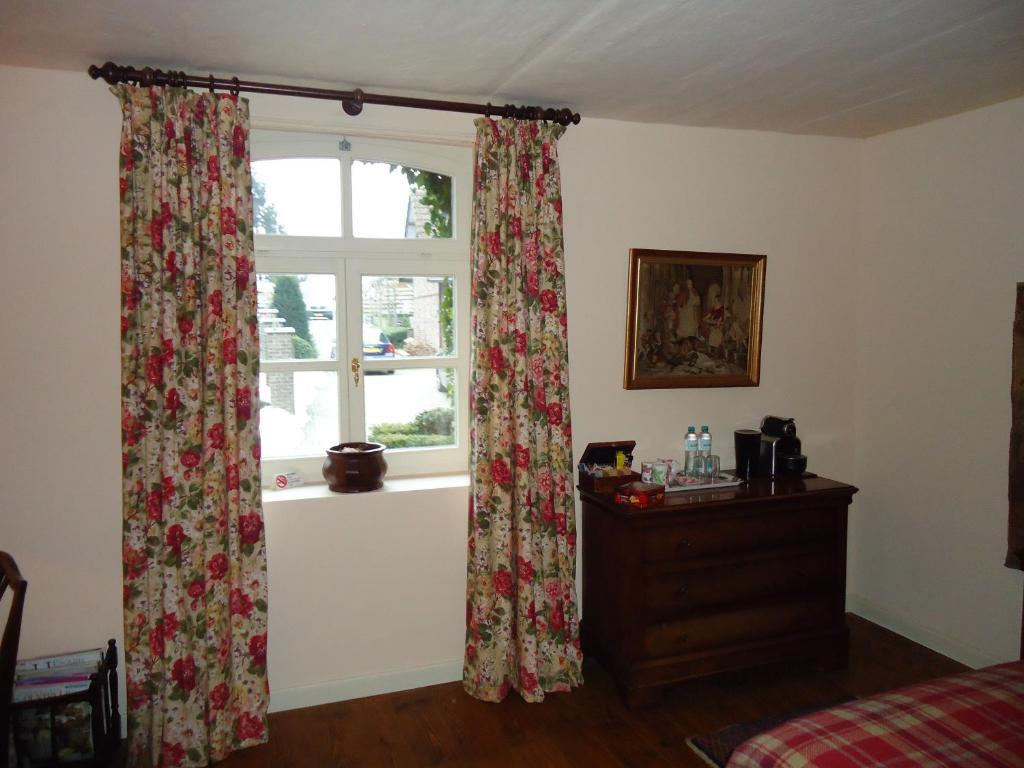 B&B Rose Court Beek  Екстериор снимка