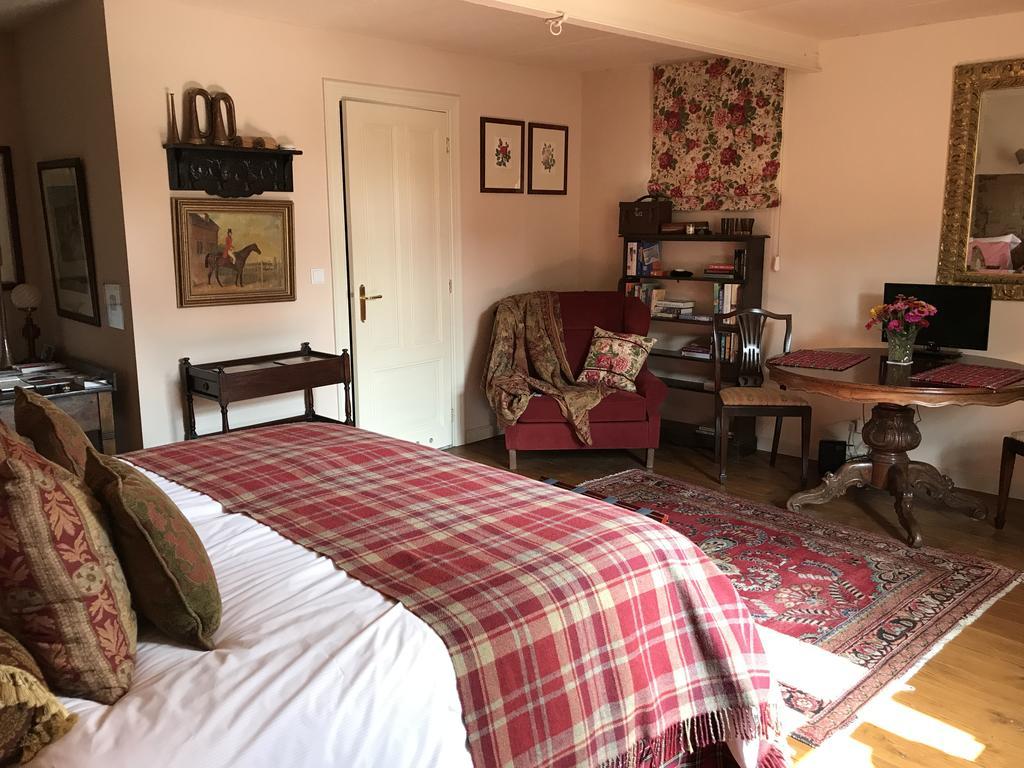B&B Rose Court Beek  Екстериор снимка